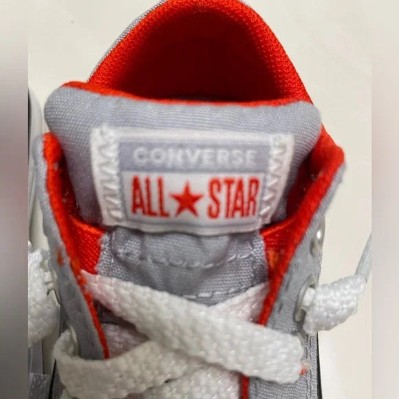 NEW Converse toddler Gray and Red Chucks All Star Shoes/New never Worn/Tot SZ 4 - Picture 5 of 11